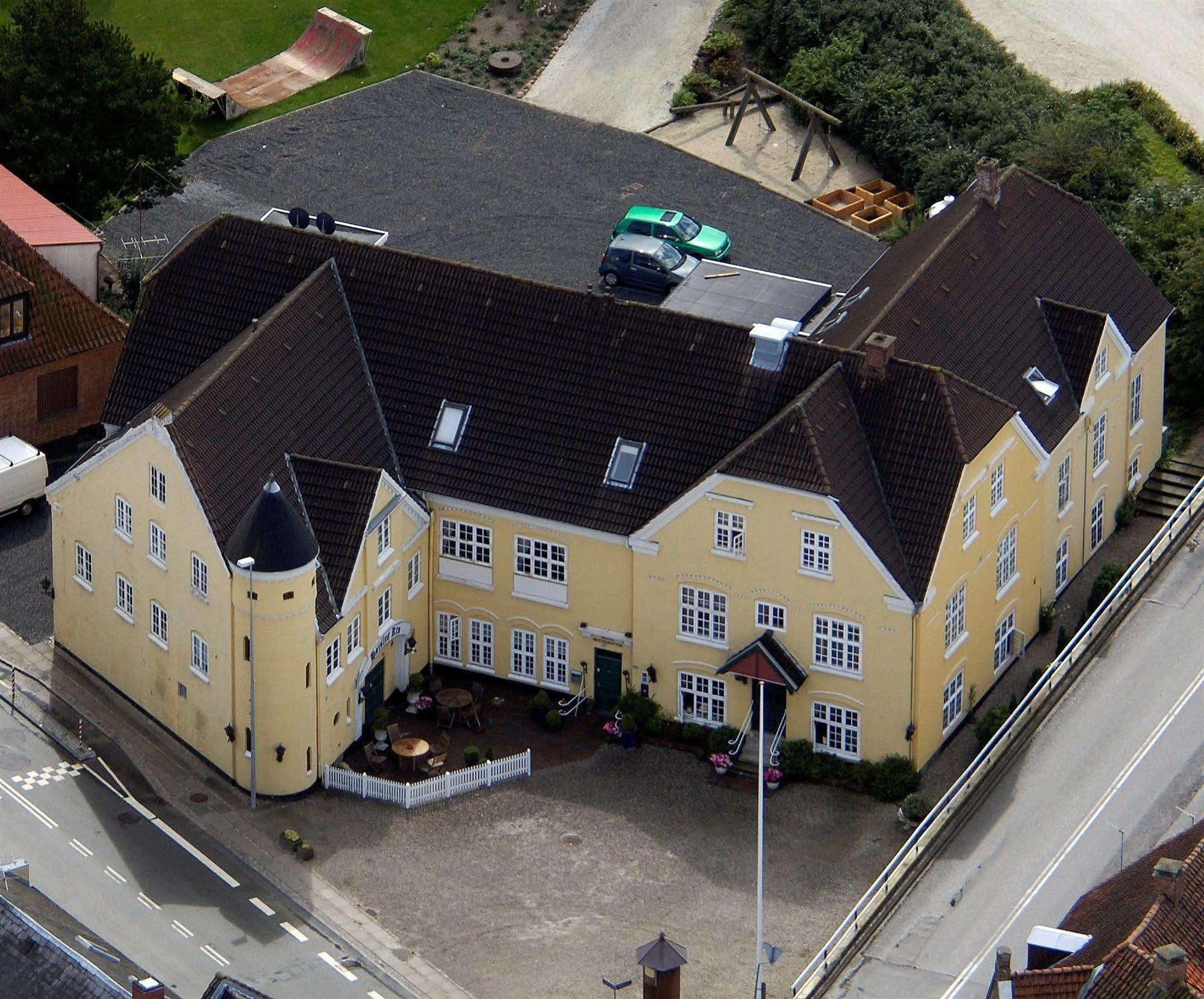 Hotel Hojslev Kro Esterno foto